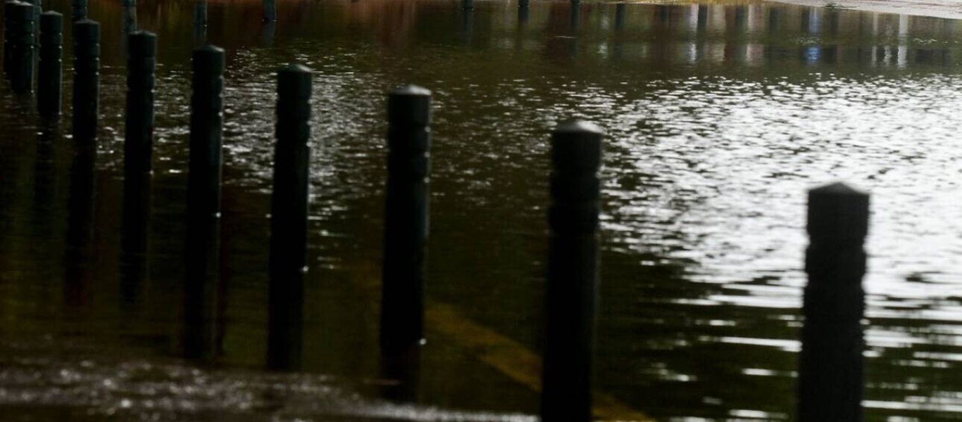 Η κακοκαιρία πλήττει την Κορινθία – Πλημμύρες σε σπίτια στα Λουτρά Ωραίας Ελένης