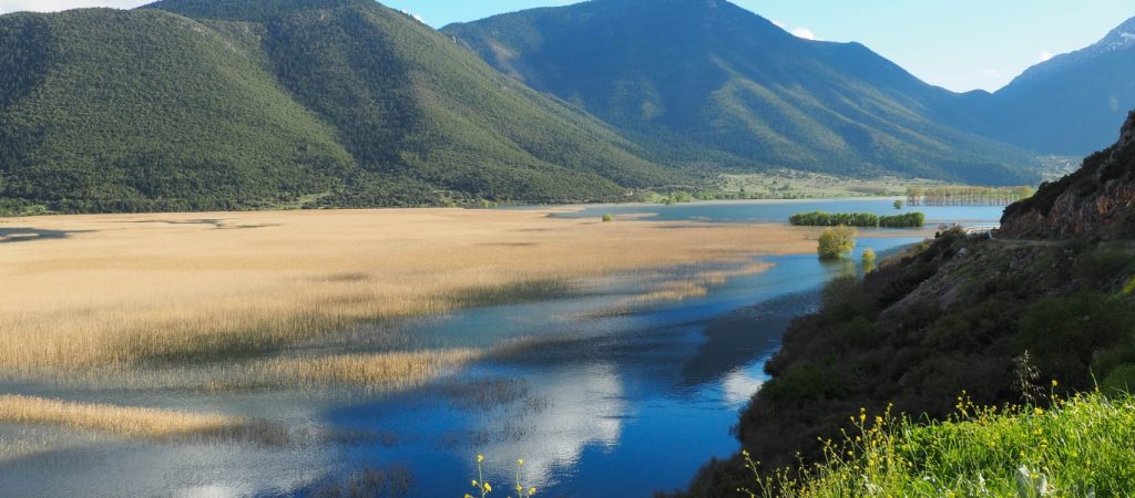Στυμφαλία: Η λίμνη των μύθων και των θρύλων που αποκαλείται και η ελληνική «Λόχ Νες»
