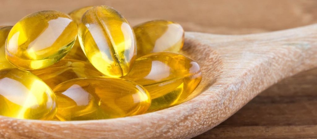 Ιχθυέλαια: Αυτοί είναι οι κίνδυνοι για την υγεία που δημιουργεί η υπερβολική πρόληψή τους