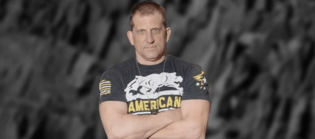 Γινόταν φίλος με τους serial killers για να του στέλνουν αναμνηστικά (φώτο)