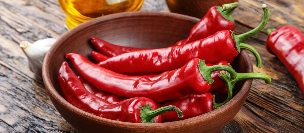 Οι πιπεριές τσίλι «χαρίζουν» ζωή