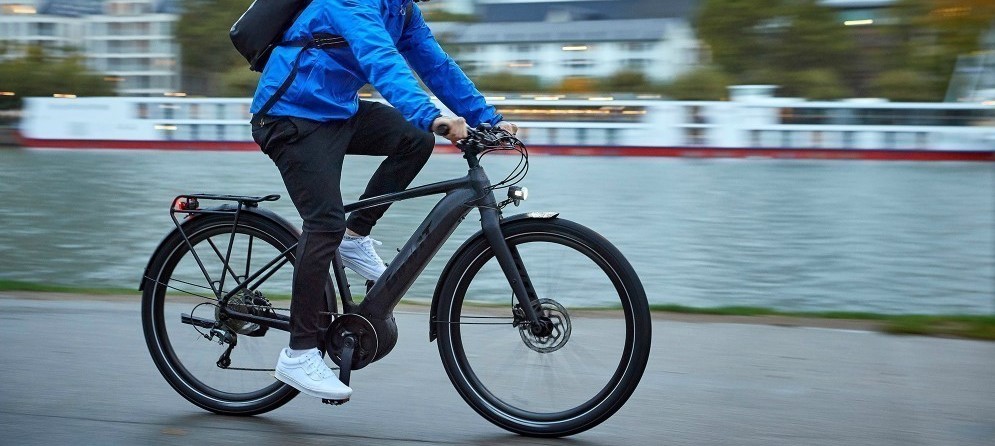 Ηλεκτρικά ποδήλατα και μοτοποδήλατα: Ποια χρειάζονται δίπλωμα οδήγησης – Διευκρινίσεις σχετικά με την κυκλοφορία τους