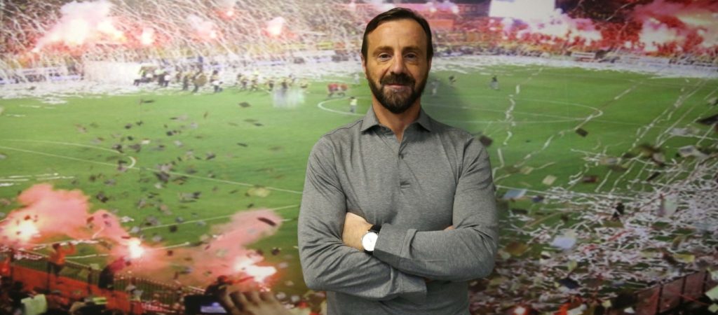 Σε εποχή Α.Μάντζιου ο Άρης – Έβαλε την υπογραφή του σε μονοετές συμβόλαιο (φώτο)