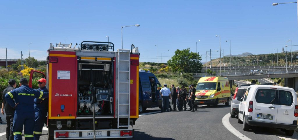 Εθνική Οδός Αθηνών – Κορίνθου: Τροχαίο με τρία φορτηγά κι ένα ΙΧ – Σημειωτόν η κίνηση