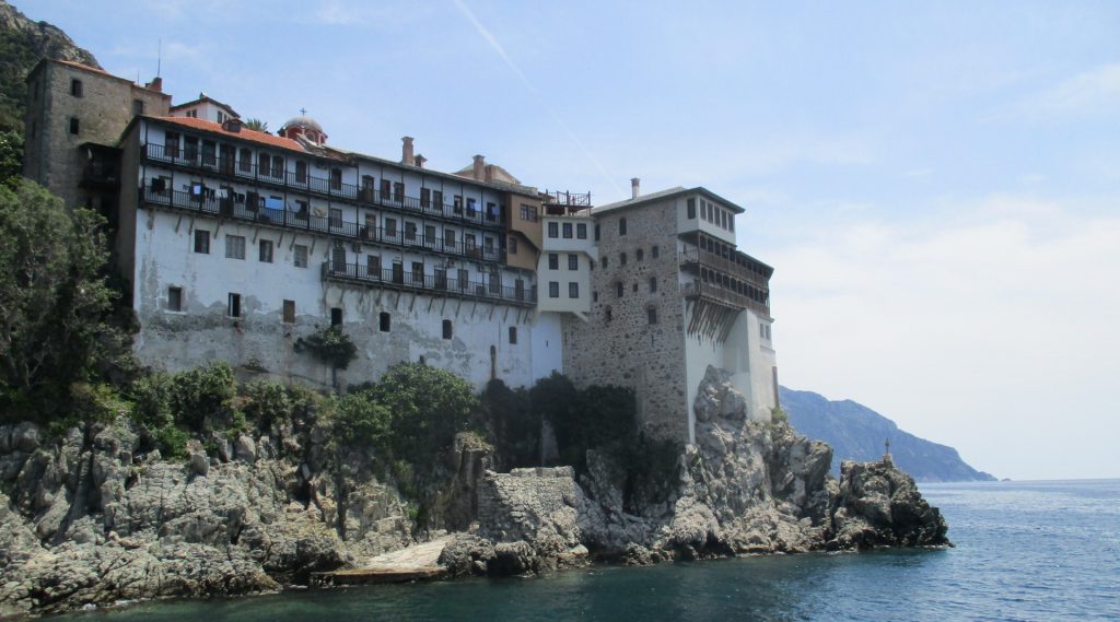 Άγιο Όρος: Τρία νέα κρούσματα κορωνοϊού