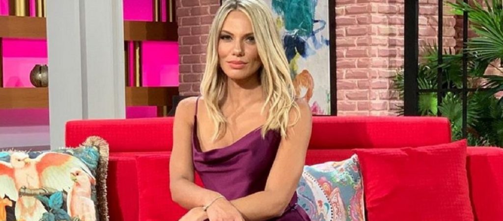 Ο «αέρας αλλαγής» μπέρδεψε τον Ν.Μουτσινά – «Νόμιζα ότι ήταν η Κ.Καινούργιου» είπε για την Ι.Μαλέσκου (βίντεο)