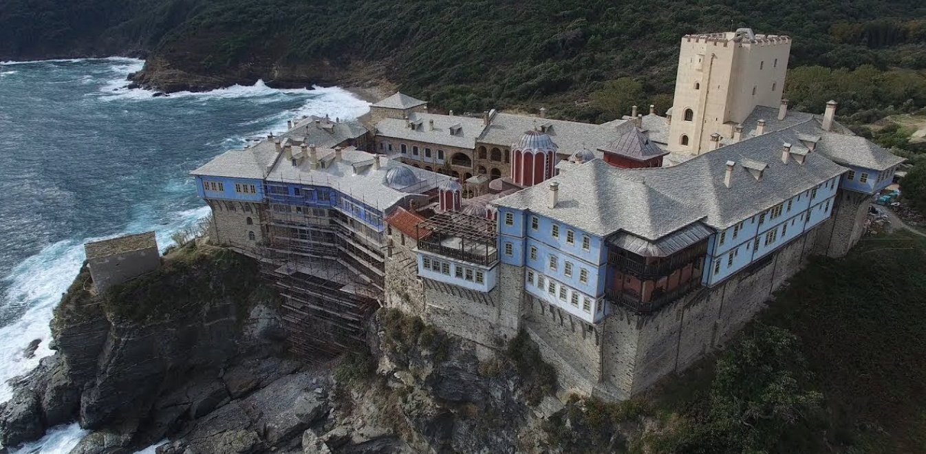 Άγιος Όρος: Τα περιοριστικά μέτρα μετά τα κρούσματα κορωνοϊού – Τι ισχύει για τους επισκέπτες