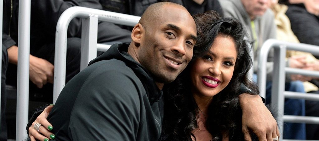 H Β.Μπράιαντ έδιωξε τη μητέρα της από το σπίτι – «Εγώ πενθώ κι εκείνη βγαίνει στην τηλεόραση»