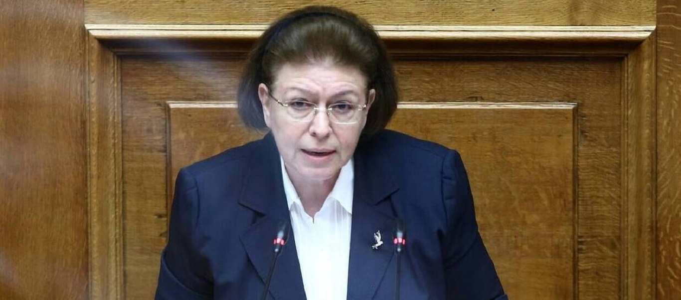 Λ.Μενδώνη: «Τα χρήματα από τις ακυρωθείσες εκδηλώσεις θα παραμείνουν στις περιφέρειες»