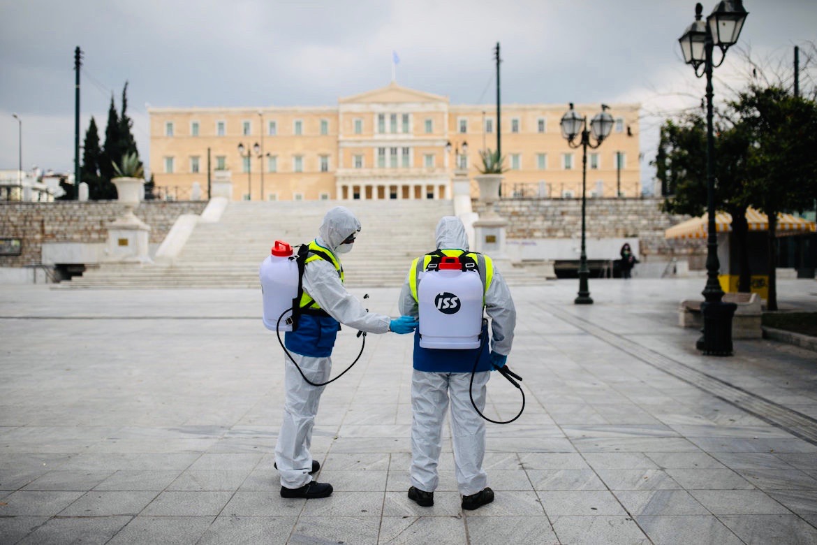 Lockdown προ των πυλών λόγω κορωνοϊού στους παράνομους μετανάστες! – Το τέλος της ελληνικής οικονομίας της αγοράς