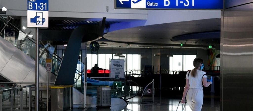 ΥΠΑ: Νέα αεροπορική οδηγία για Τσεχία