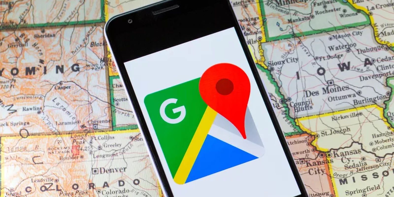 Google maps: Οι «άγνωστες» λειτουργίες που θα σας «λύσουν» τα χέρια