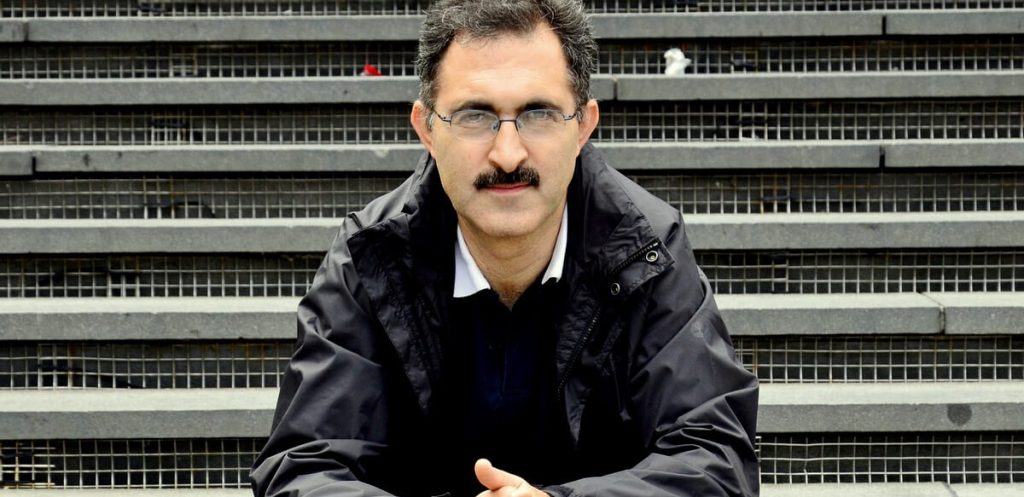 Α.Μποζκούρτ: Επίθεση από αγνώστους δέχθηκε ο Τούρκος αυτοεξόριστος δημοσιογράφος – Είναι επικριτής του Ρ.Τ.Ερντογάν