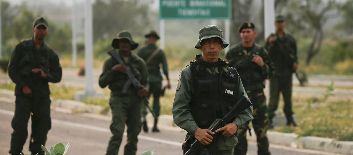 Κολομβία: Στρατιώτης άνοιξε πυρ και σκότωσε μία γυναίκα σε σημείο ελέγχου