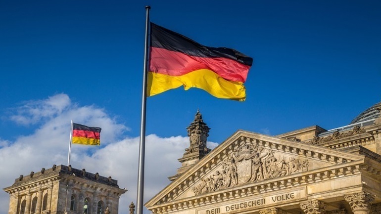 Γερμανία: Η κυβέρνηση θα διαθέσει 64,5 δις ευρώ για επιδόματα των αλλοδαπών μέχρι το 2024