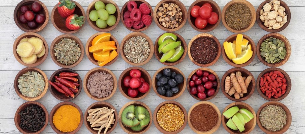 Superfoods για όλα τα… πορτοφόλια που μπορείς να βρεις οπουδήποτε