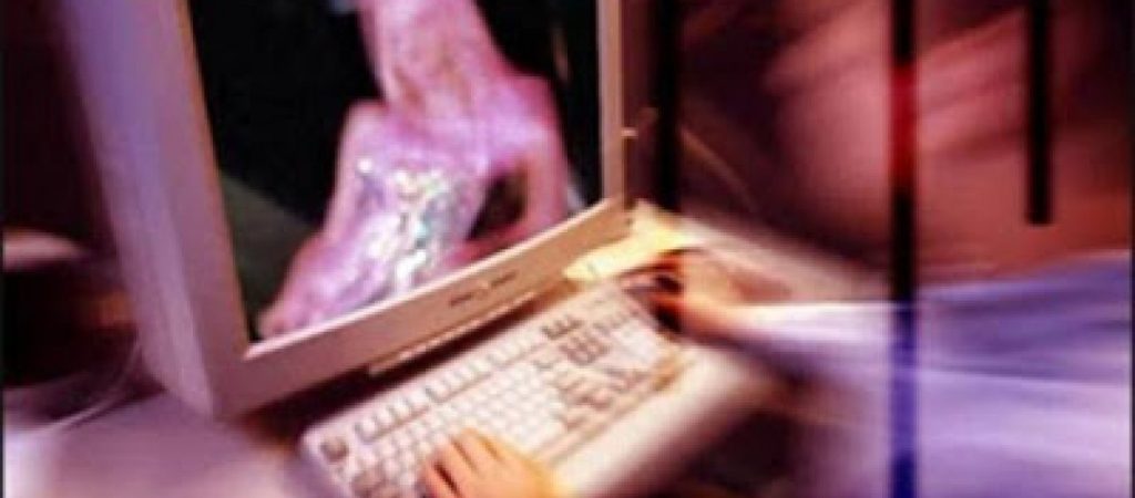 Εταιρεία σε καλεί να σώσεις τον πλανήτη βλέποντας… πορνό