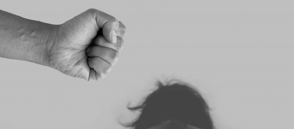 Κρήτη: Γρονθοκόπησε τη μητέρα του για ασήμαντη αφορμή – Τον κατήγγειλε και συνελήφθη