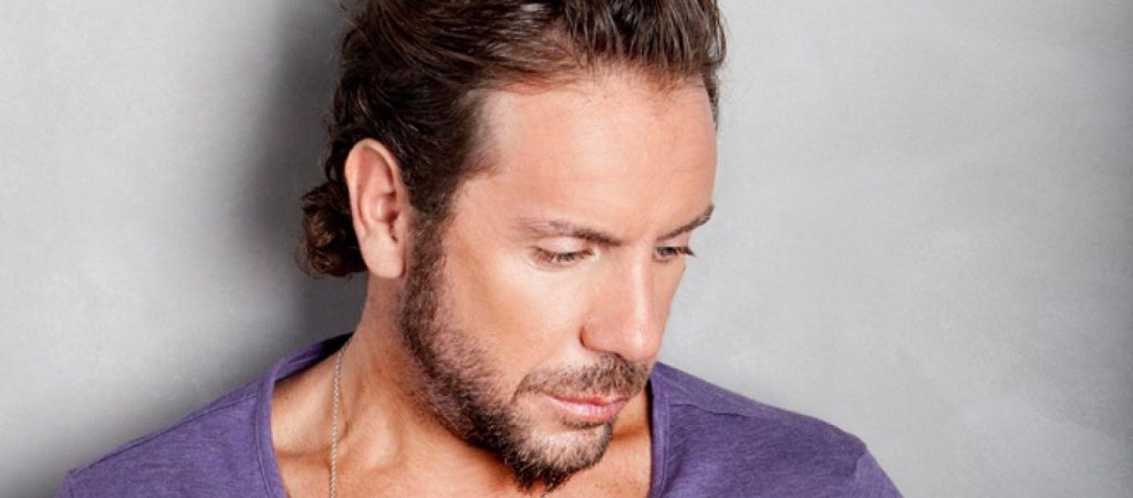 O Γ.Μαζωνάκης «γύριζε ο ίδιος τον δίσκο του στα μπαράκια και ζητούσε να τον παίξουν»