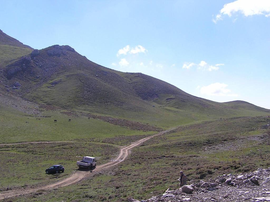 Πάτρα: Απεγκλώβισαν κτηνοτρόφους που είχαν αποκλειστεί στο Παναχαϊκό Όρος λόγω βροχόπτωσης