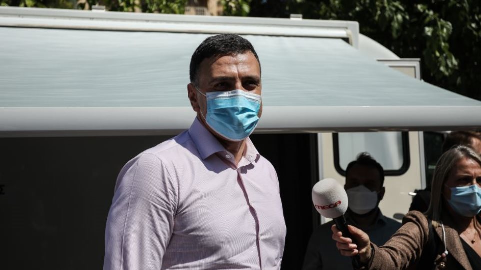 Ο Β.Κικίλιας και η ευθύνη των πολιτών: «Από τον κόσμο θα εξαρτηθούν τα νέα μέτρα»