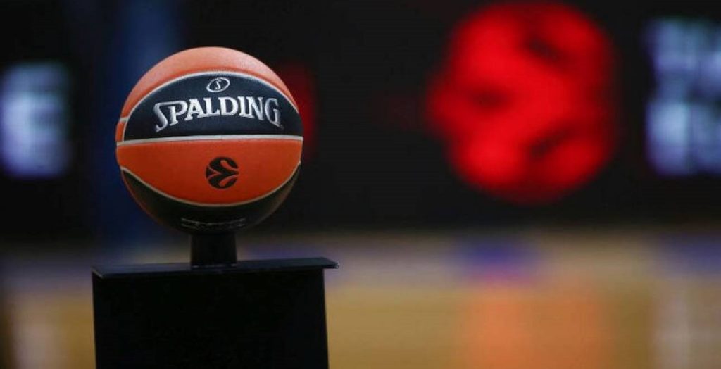 Ολυμπιακός – Παναθηναϊκός: Οι διαιτητές που «σφυρίζουν» τα παιχνίδια τους στην Euroleague