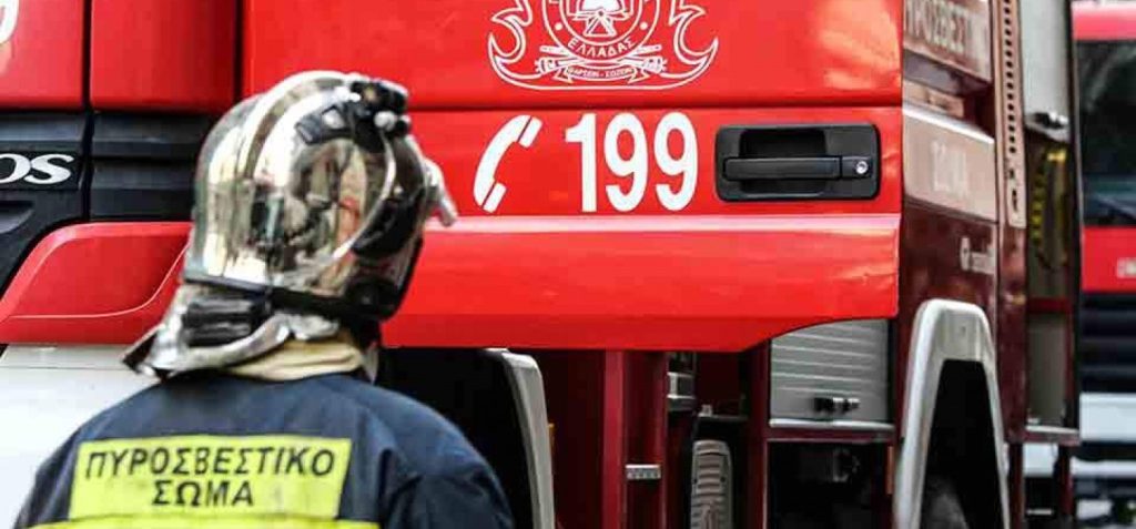 Φωτιά σε αποθήκη στον Πύργo