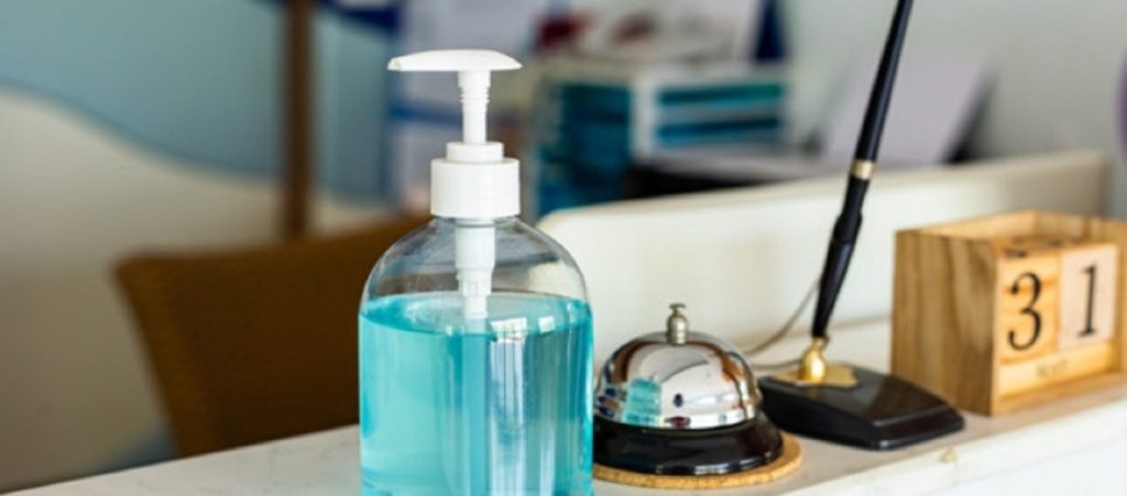 Χανιά: Αλλοδαποί το έσκασαν από ξενοδοχείο καραντίνας – Διέφυγαν με αυτοκίνητο