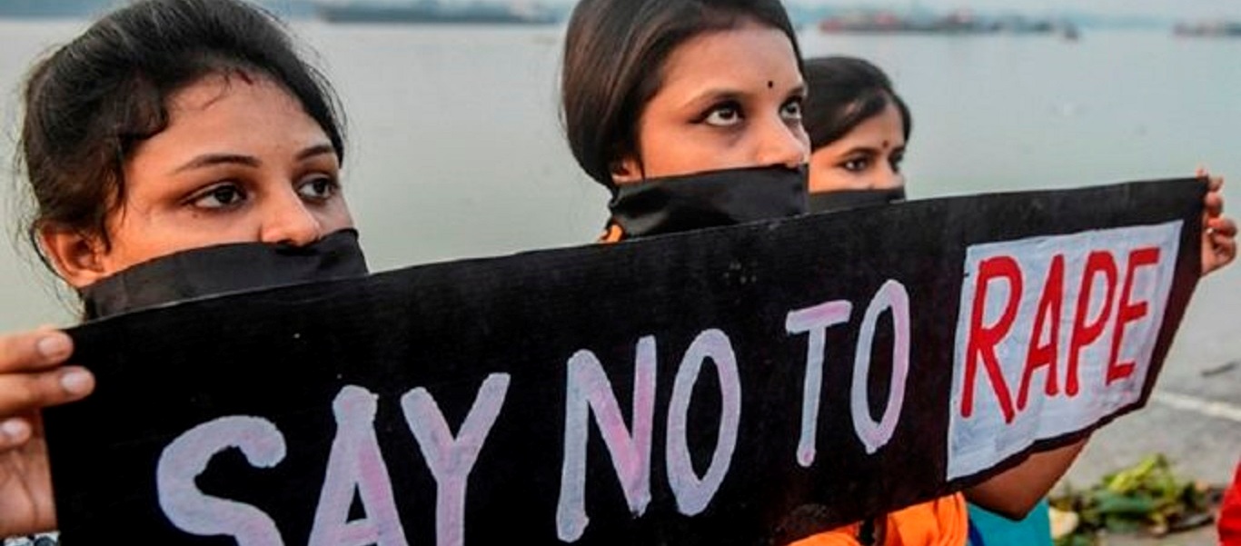 Ινδία: Πέθανε 19χρονη θύμα βιασμού – «Δεν υπάρχει προστασία για τις γυναίκες»