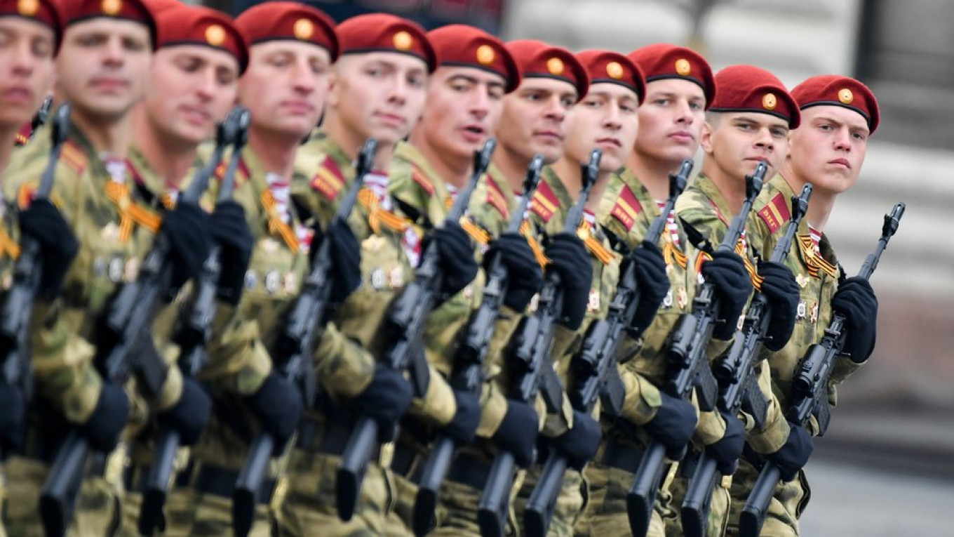 «Στρατιωτική Βάση 102»: Η ρωσική δικλείδα ασφαλείας της Αρμενίας (βίντεο)