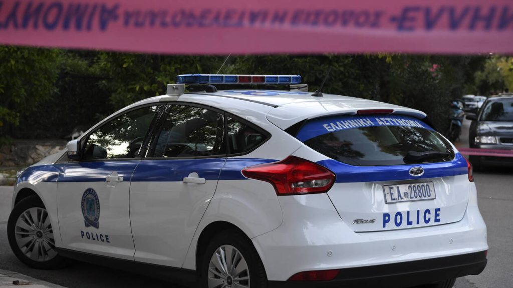 Ρόδος: Χειροπέδες σε δύο αλλοδαπούς – Είχαν διαπράξει δέκα κλοπές από δωμάτια τουριστών