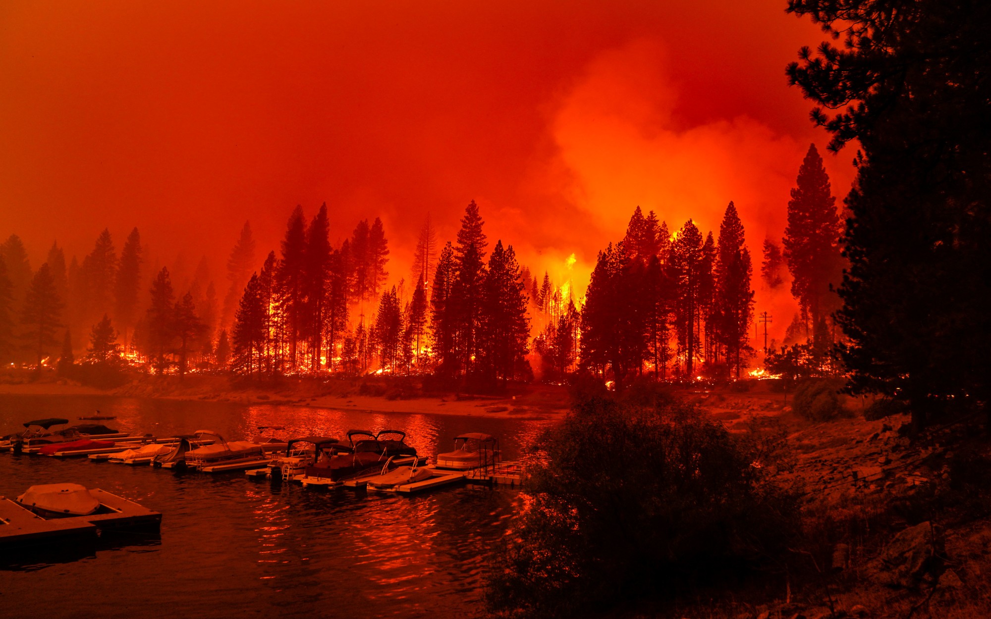 ΗΠΑ: Τρεις νεκροί από τις πυρκαγιές στην Καλιφόρνια