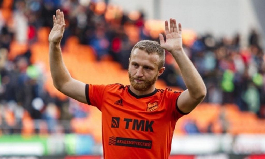 Λάρισα: Χάλασε η συμφωνία με τον Αρμένιο Β.Χαρογιάν γιατί πάει να πολεμήσει για τη χώρα του