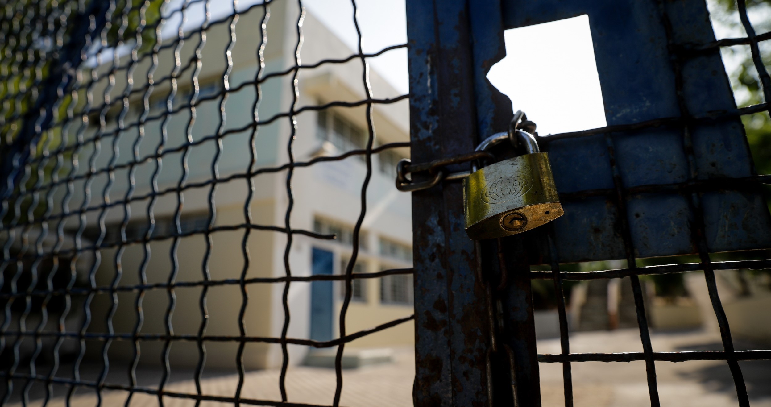 Κορωνοϊός: Κρούσμα στο Γυμνάσιο Βουλιαγμένης – «Λουκέτο» για 14 ημέρες
