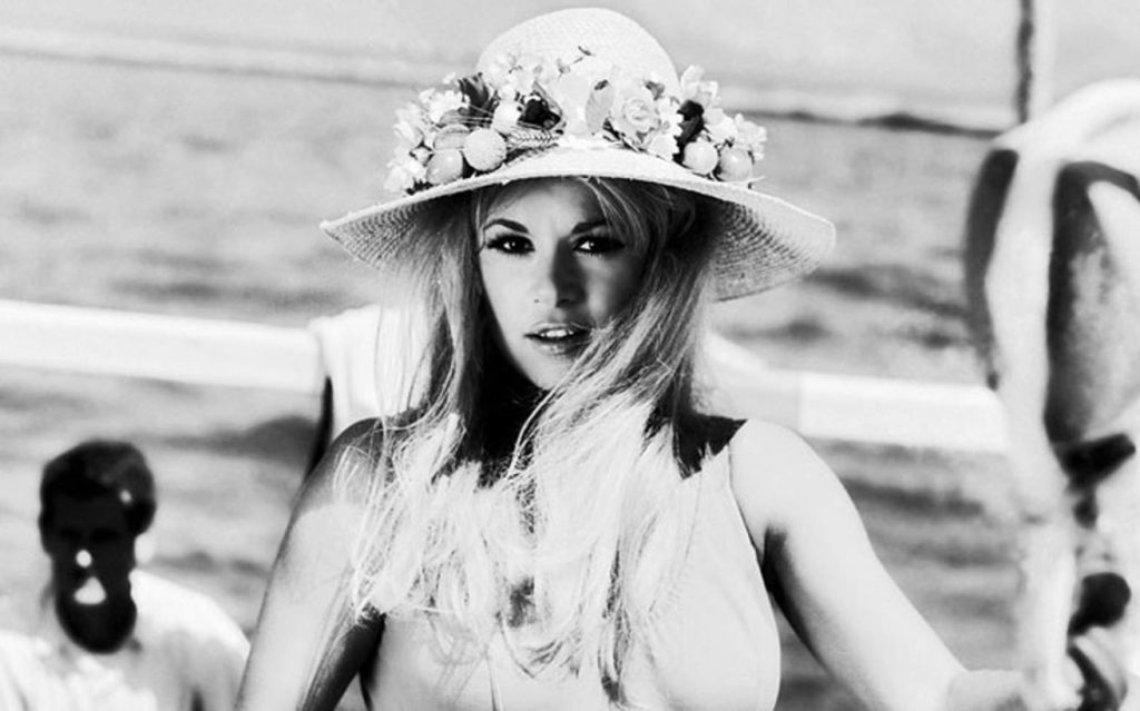 Σπάνιο υλικό από το καλοκαίρι του 1962: Α.Βουγιουκλάκη και Ν.Κούρκουλος μαζί στην Ίο (φώτο)