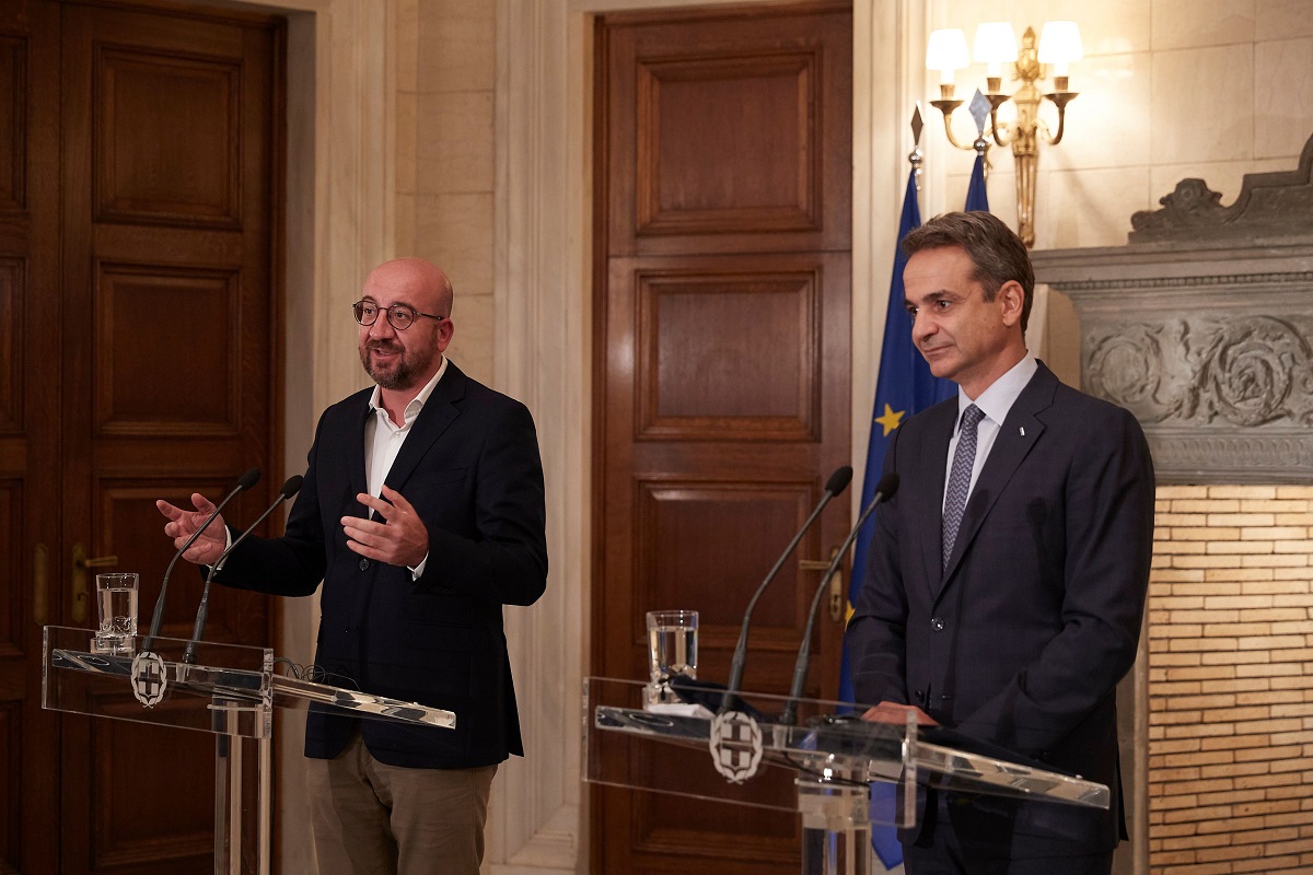 Κ.Μητσοτάκης: Θα συναντηθεί με Σ.Μισέλ και Ούρσουλα φον ντερ Λάιεν πριν από την Σύνοδο Κορυφής
