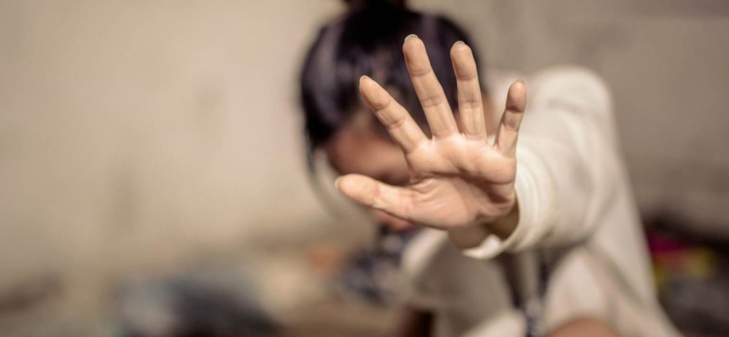 Θεσσαλονίκη: Απαγωγή και βιασμός 20χρονης Ελληνίδας από δύο Πακιστανούς – Την κακοποιούσαν για ώρες!