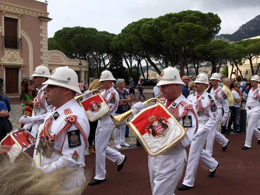 Σε αυτή τη χώρα η στρατιωτική ορχήστρα είναι μεγαλύτερη από… τον Στρατό