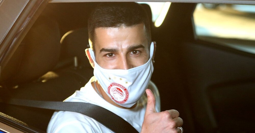 Ολυμπιακός: Έφτασε στην Αθήνα ο Τιάγκο Σίλβα (φωτό)