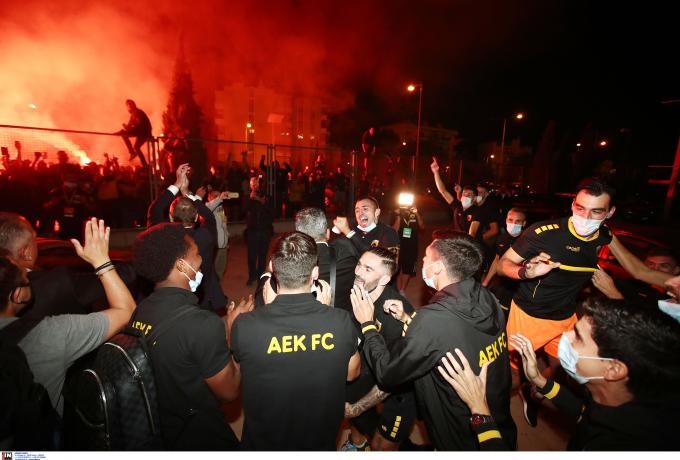 Η ΑΕΚ άλλαξε και αφήνει πίσω τα λάθη χωρίς να τη διαλύουν