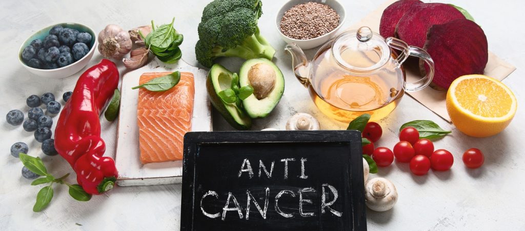 Αυτές οι διατροφικές συνήθειες θα σας βοηθήσουν στην πρόληψη κατά του καρκίνου