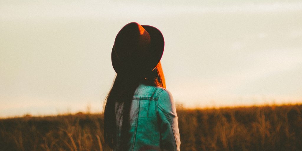 Ζώδια και χωρισμός: Ποια «πέφτουν στα πατώματα» και ποια το «γλεντάνε»;