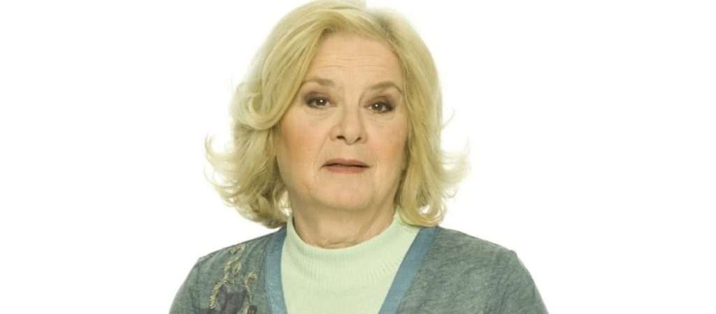 Ξέσπασμα κατά του Bachelor: «Αυτές οι κοπέλες δεν έχουν γονείς να τους μαζέψουν;»