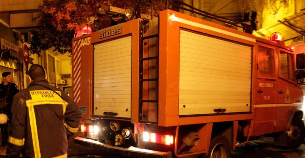 Αγία Βαρβάρα: Φωτιά σε ψητοπωλείο – Κάηκε ολοσχερώς