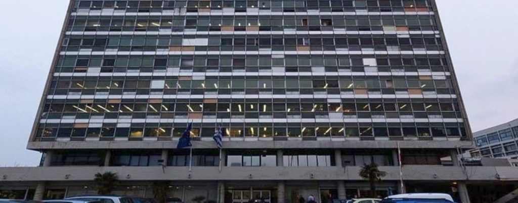 Κίνημα κατά της μάσκας και στα πανεπιστήμια: Προειδοποιητική κατάληψη της Πρυτανείας του ΑΠΘ