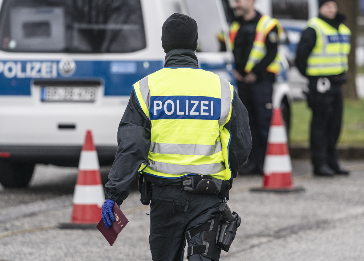 Γερμανία: Ανθρωποκυνηγητό για άνδρα που προσπάθησε να αρπάξει παιδιά