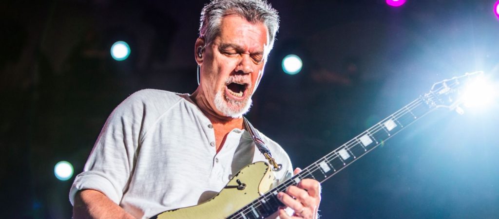 Νικήθηκε από τον καρκίνο σε ηλικία 65 ετών άφησε ο Έντι Βαν Άλεν