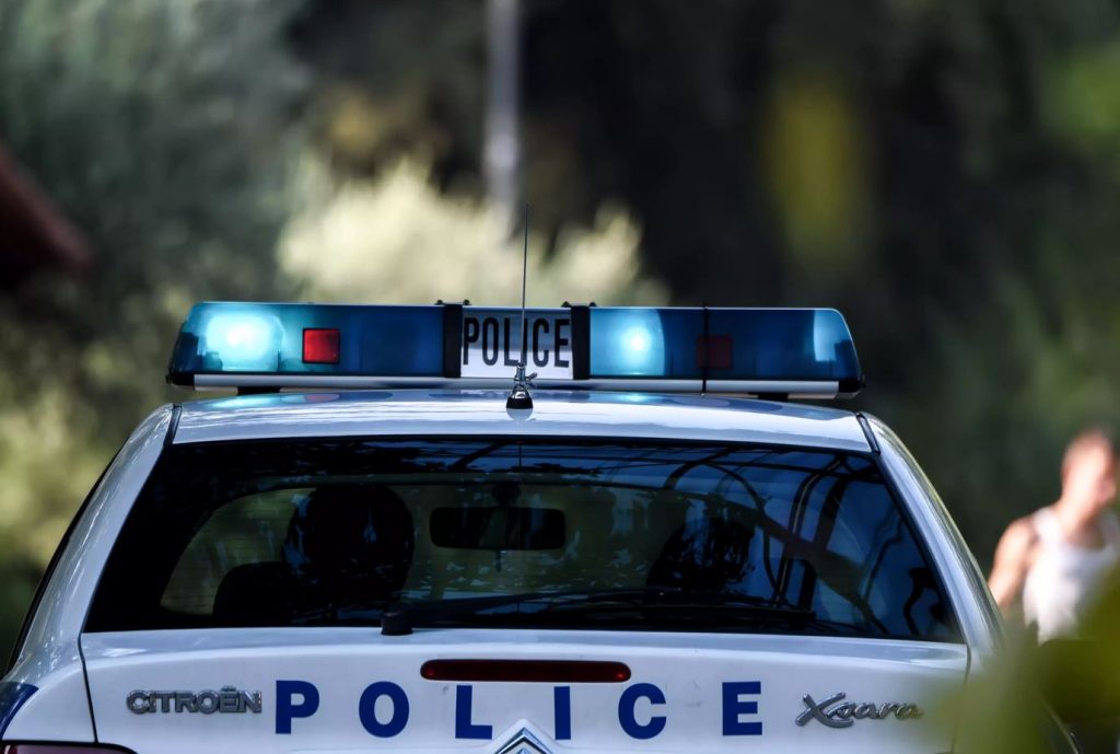 Κατερίνη: Ύποπτος κατά την διάρκεια της σύλληψής «βούτηξε» όπλο αστυνομικού και εκπυρσοκρότησε (βίντεο)
