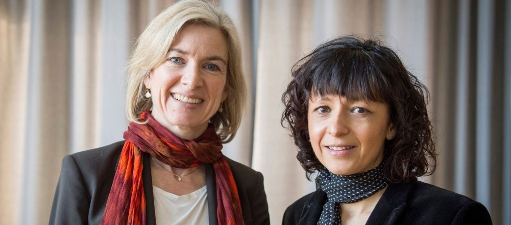 Σε δύο γυναίκες επιστήμονες το Νόμπελ Χημείας 2020 για την «επανεγγραφή του κώδικα της ζωής»