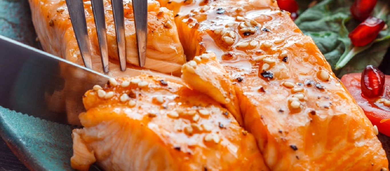 Σολομός: Τα υπέρ και τα κατά για να τον εντάξουμε στη διατροφή μας